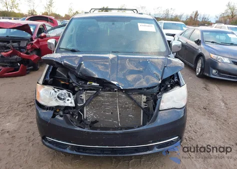 2013 Chrysler Town & Country Touring-L from USA, damaged, VIN 2C4RC1CG0DR677204